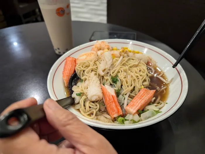Ichiro Ramen and Sushi Picture 5
