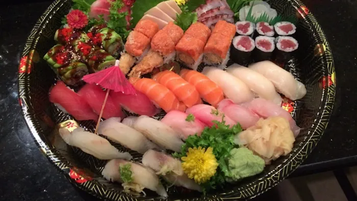 Neo Sushi Picture 3