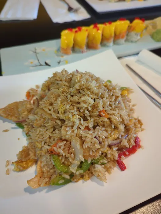 Vic Sushi & Thai Cuisine Picture 10