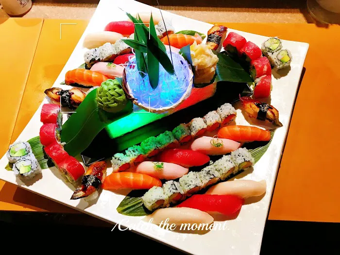 Vic Sushi & Thai Cuisine Picture 9