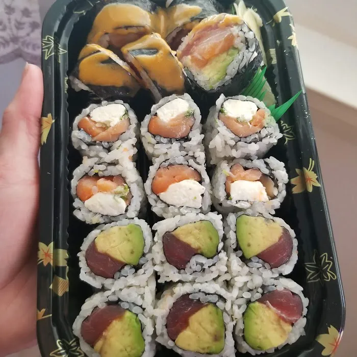 SARKU SUSHI Picture 3
