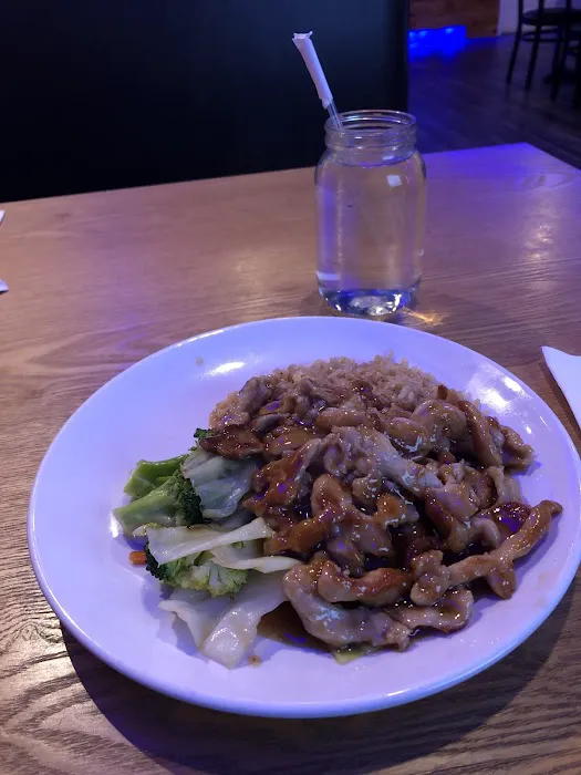 Akira Ramen Sushi & Hibachi Picture 8