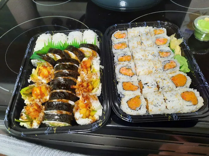 Mikan Sando Sushi Bento Picture 5