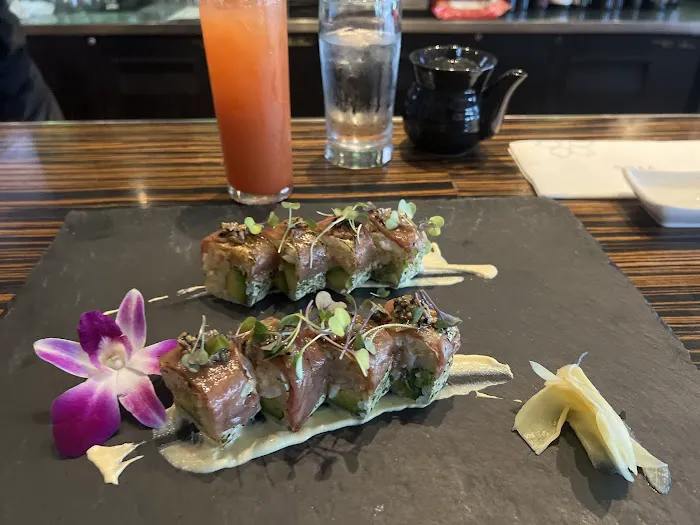 OOKA Restaurant Bar . Sushi .Hibachi Picture 8