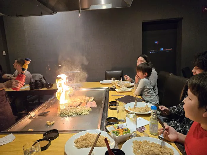 OOKA Restaurant Bar . Sushi .Hibachi Picture 7