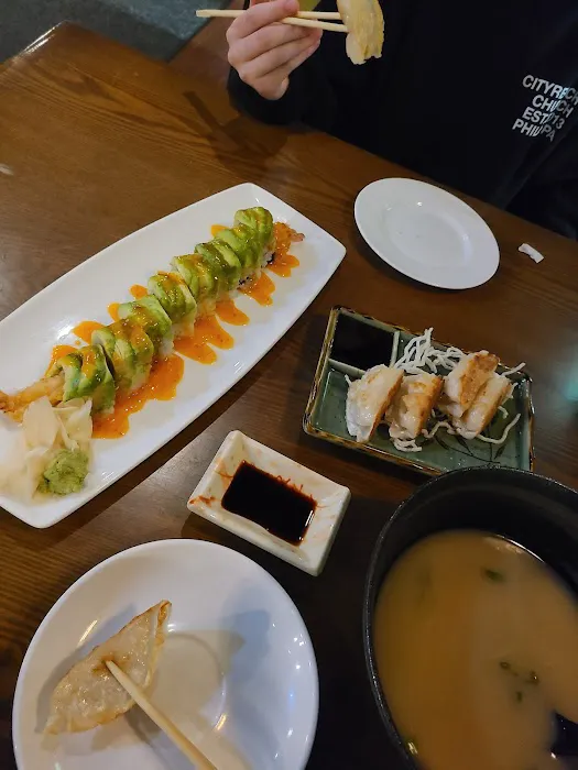 Sumo Sushi Picture 4