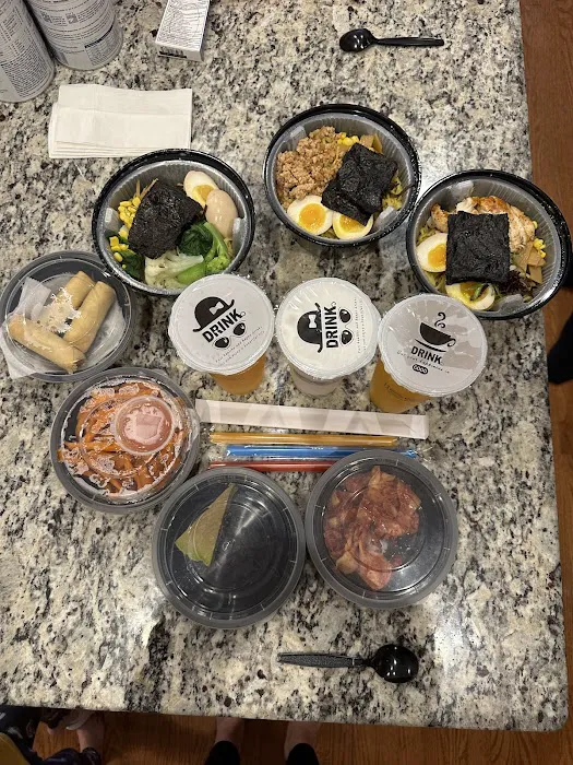 Hoolala K-Chicken & Ramen House Picture 7