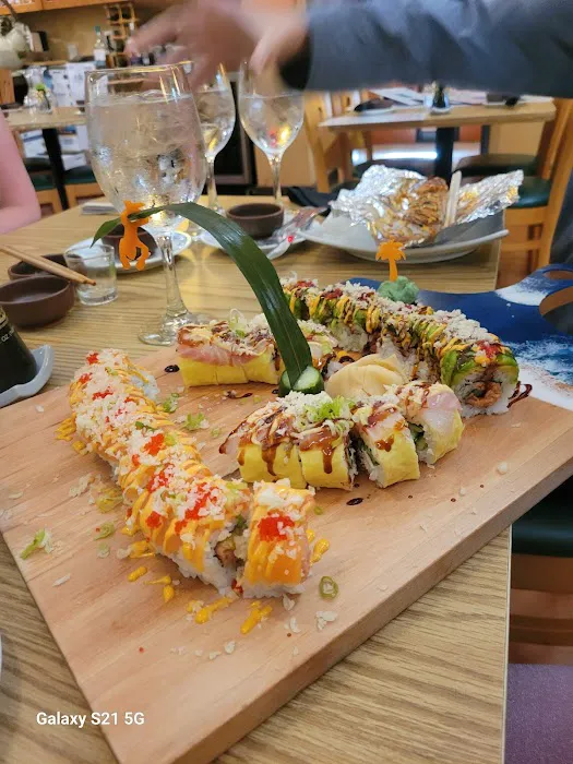 Koi Sushi Bar Picture 10