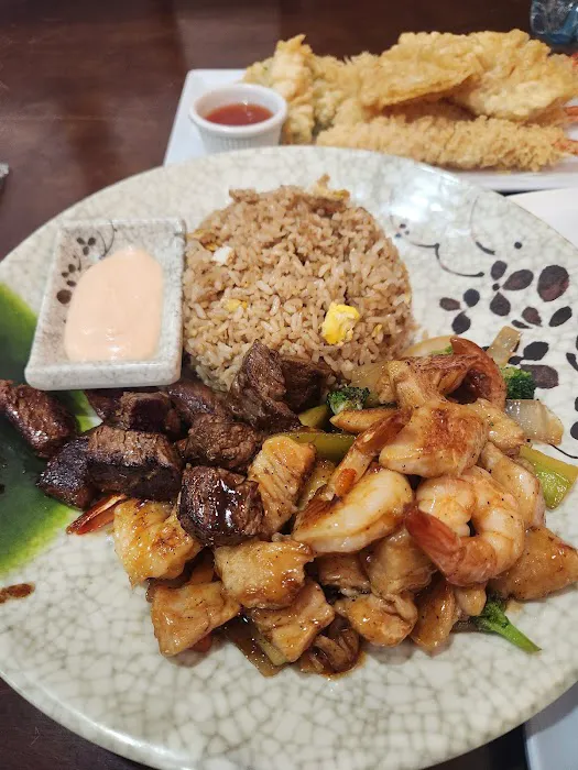 Bang Bang Hibachi Grill & Sushi Picture 4