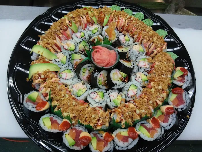 Nay's Sushi Picture 1