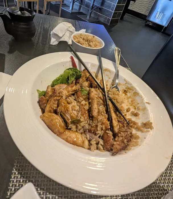 Sumo Sushi and Japanese Fusion Picture 8