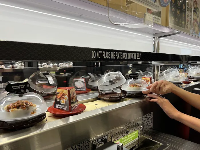 Kura Revolving Sushi Bar Picture 2