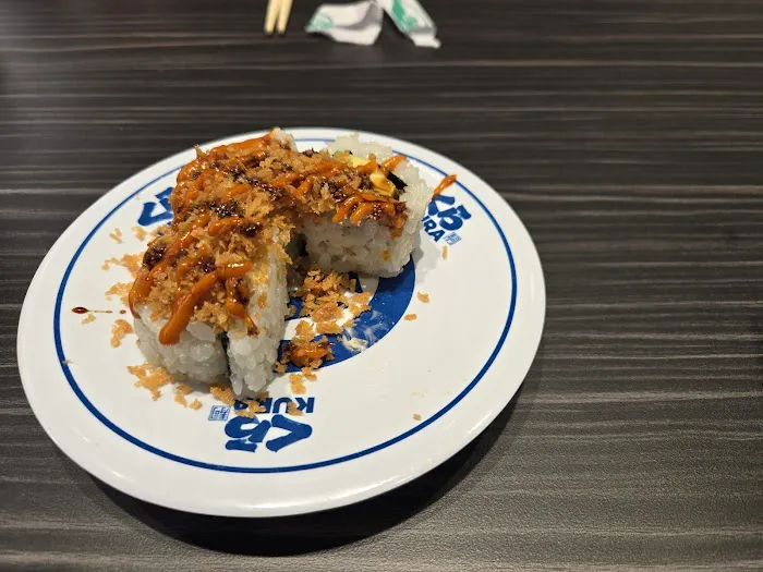 Kura Revolving Sushi Bar Picture 4