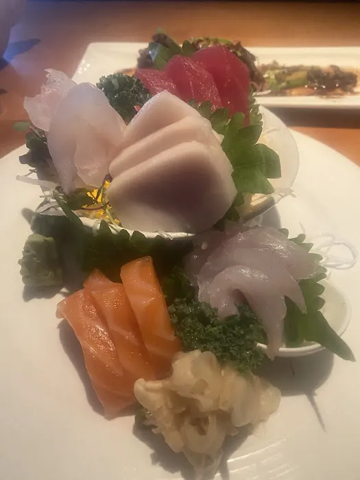 Mikado Japanese Restaurant Picture 7