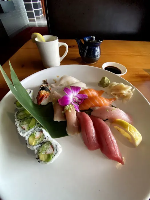 Mikado Japanese Restaurant Picture 10