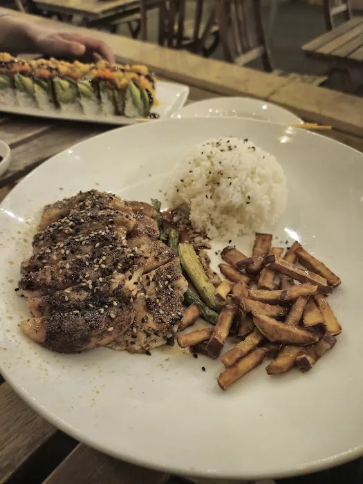 Hikari Sushi Picture 7