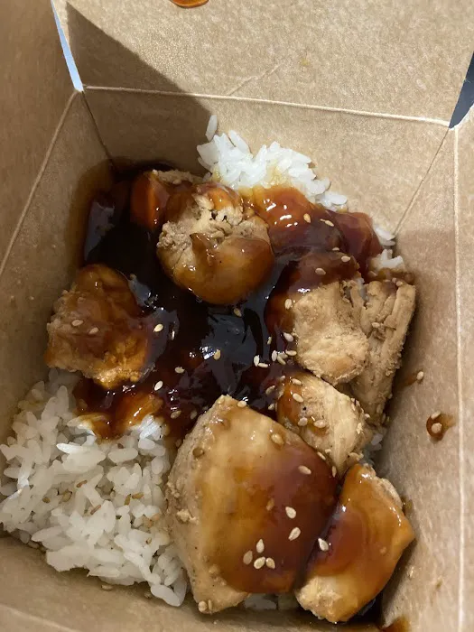 Zen Japanese Food Fast at Temple University Picture 3