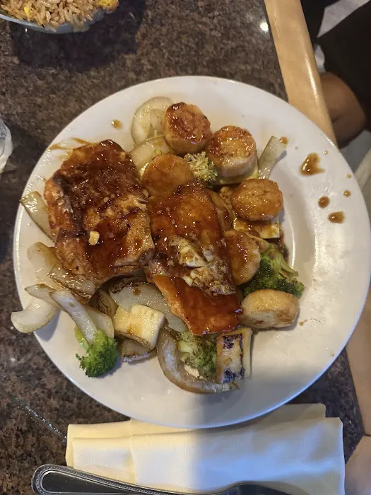 Hibachi Japanese Steakhouse & Sushi Bar Picture 1
