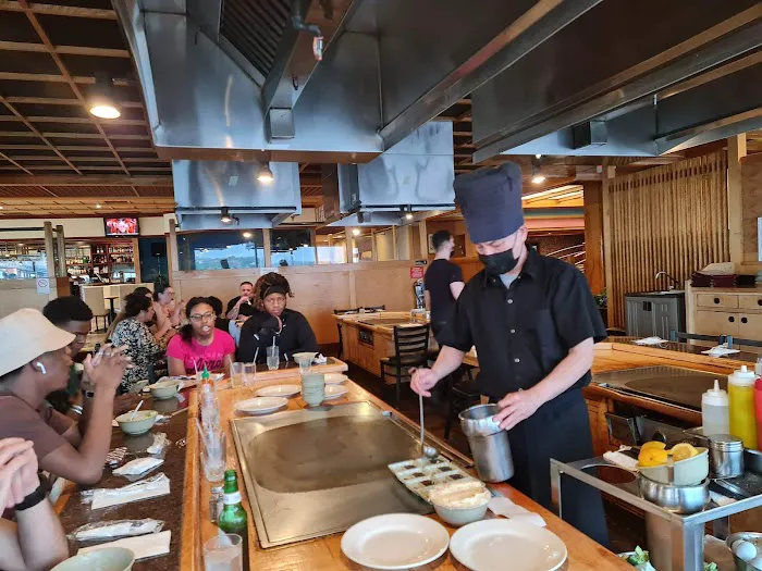 Hibachi Japanese Steakhouse & Sushi Bar Picture 6
