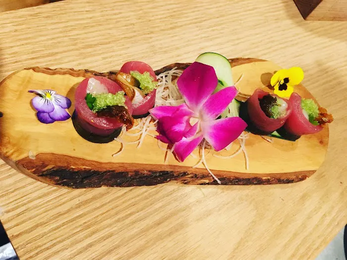 Tomo Sushi & Ramen Picture 2