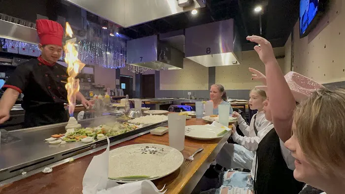 Volcano Steak & Sushi Picture 6