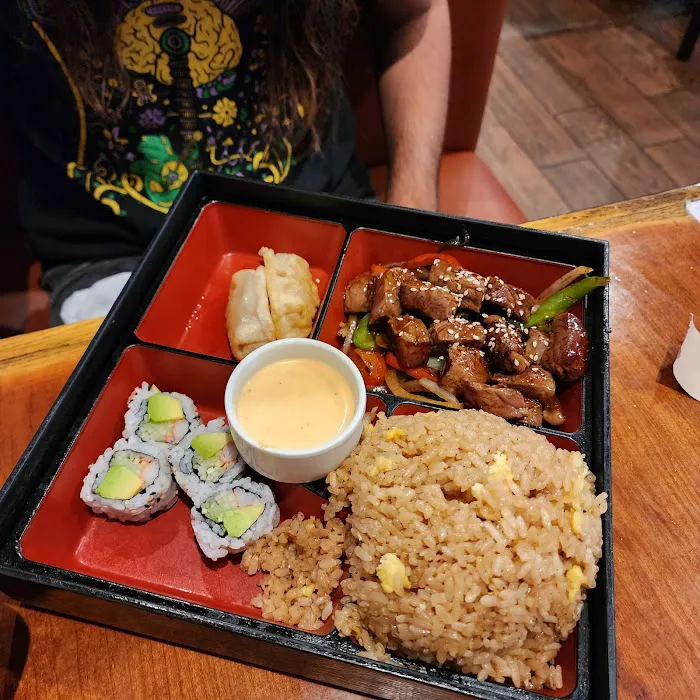 Volcano Steak & Sushi Picture 7