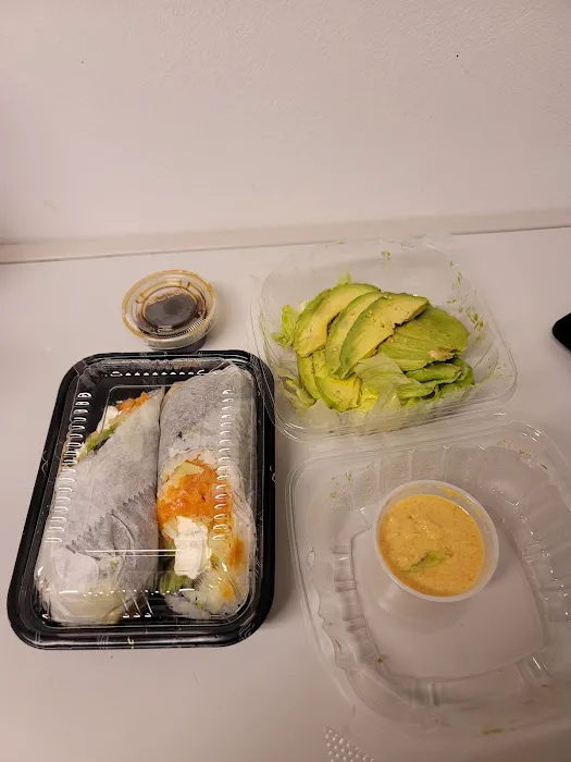 Sushi To Go Picture 6