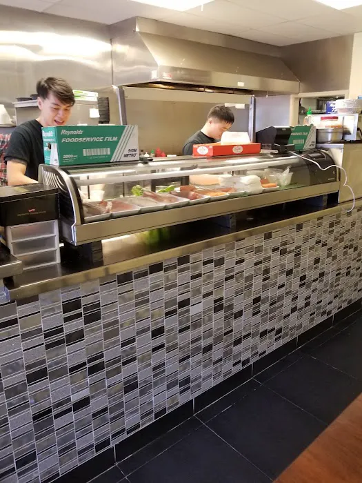 Sushi To Go Picture 7