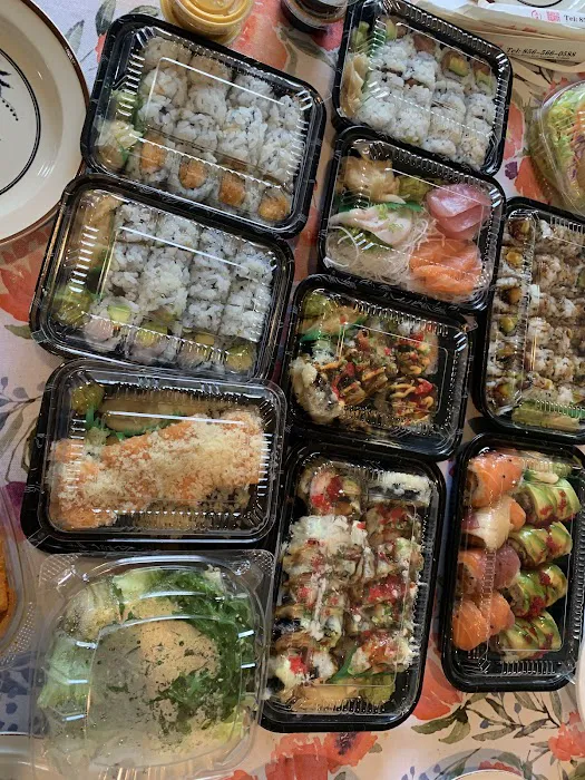Sushi To Go Picture 10