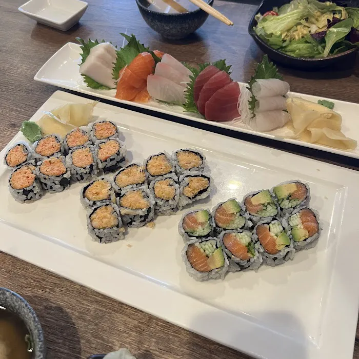 Futomaki sushi & hibachi Picture 1