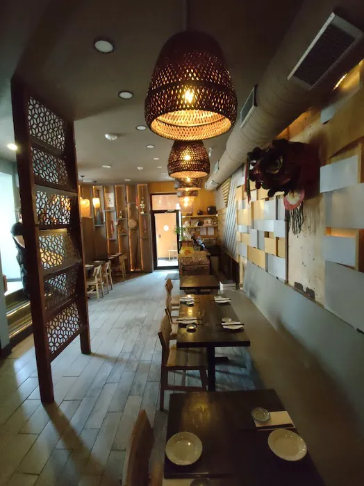 Ginza Sushi and Ramen Picture 1