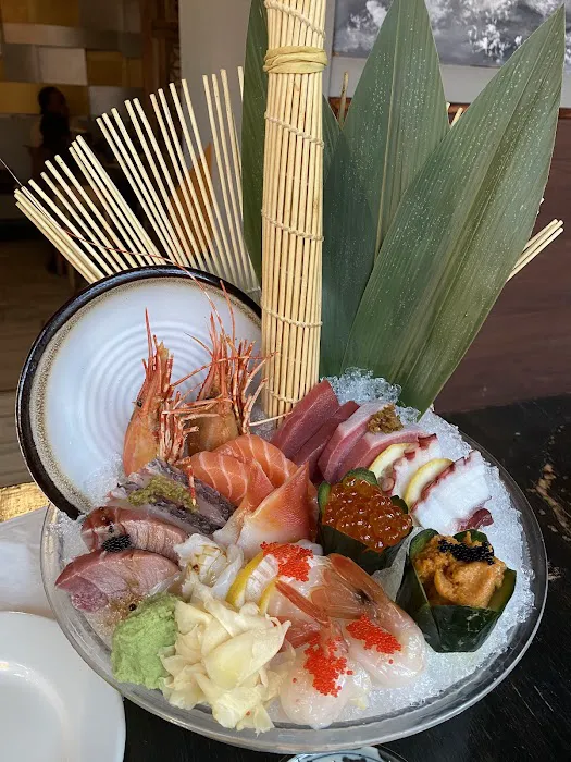 Ginza Sushi and Ramen Picture 6