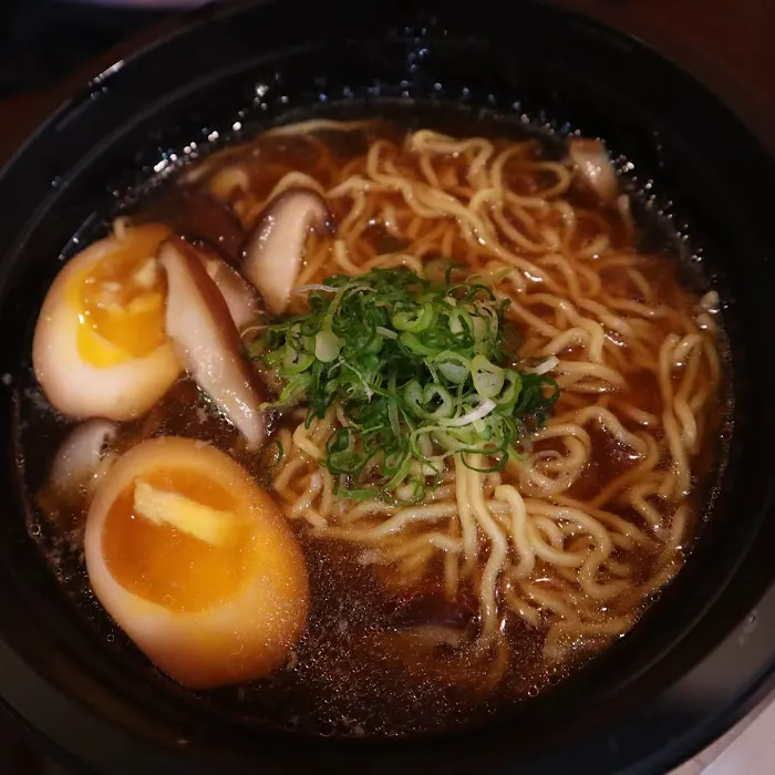 Fat Tuna Sushi & Ramen Picture 8