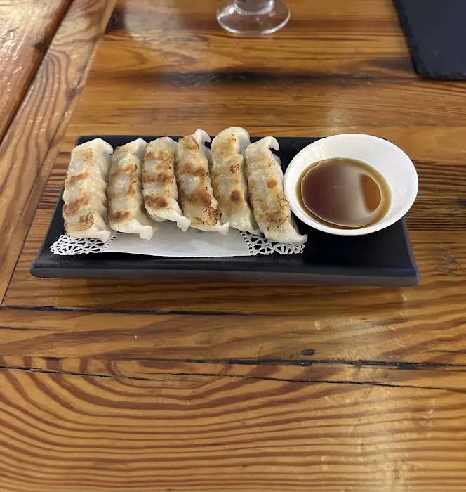 Akina sushi Picture 7