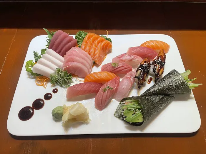 Kyushu Ramen&Sushi Picture 5