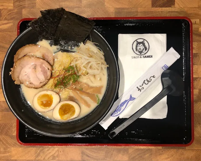 Taco & Ramen Picture 3