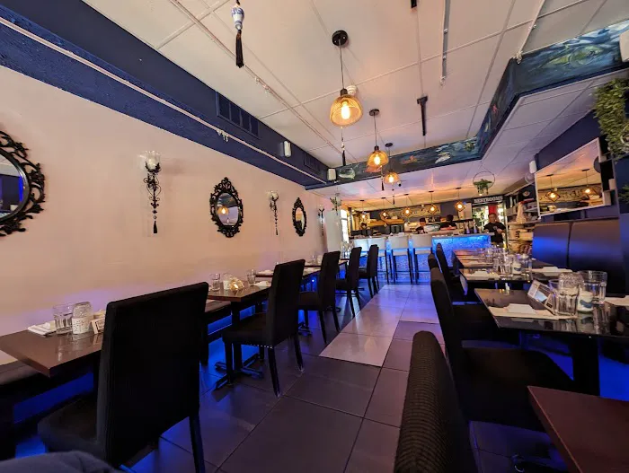 Bleu Sushi Picture 9
