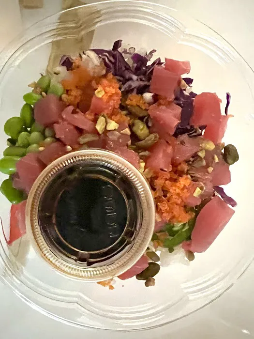 Sushi and Poke Picture 10