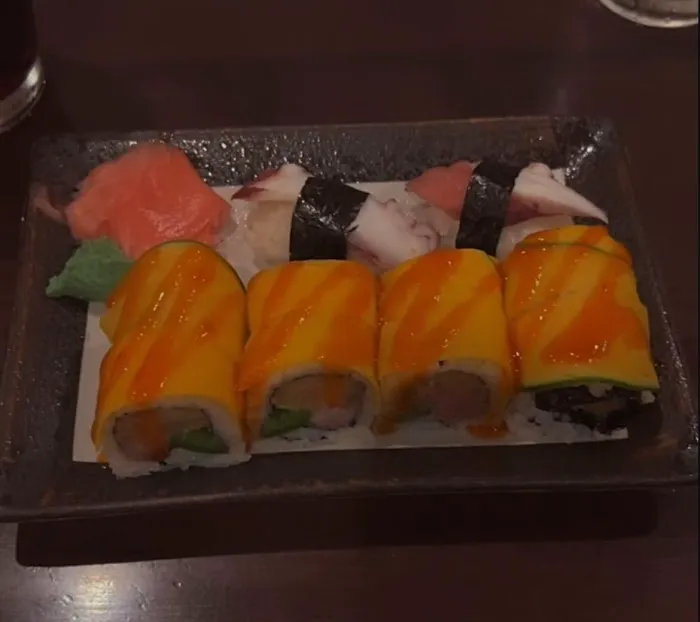 Aki Nom Nom Sushi and Ramen Picture 8