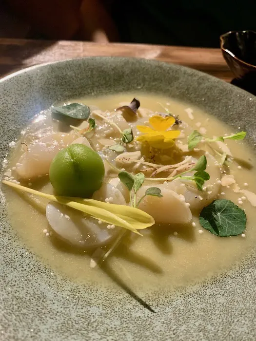 QU JAPAN BISTRO & BAR Picture 10