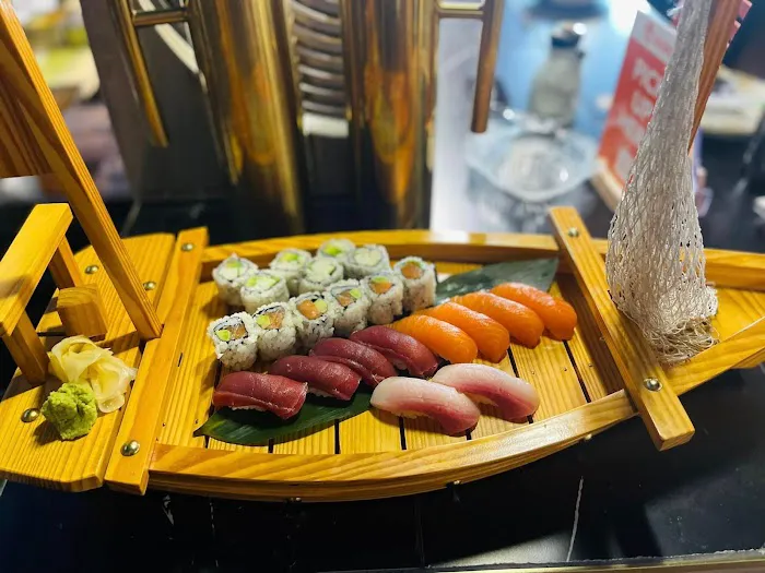 OISHI Yakitori Sushi Picture 3