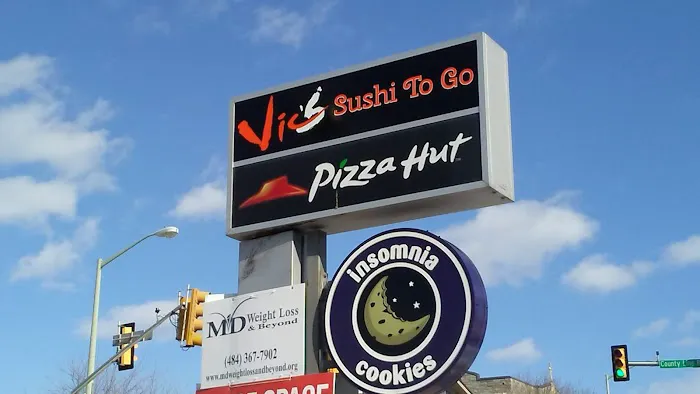 Vic's Sushi Rosemont Picture 1
