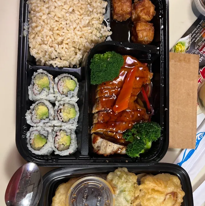 Ginza Sushi Hibachi Steak House Picture 2
