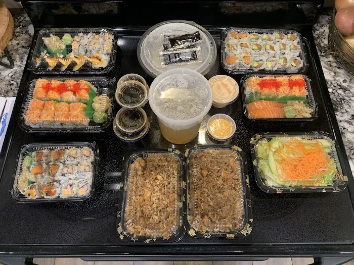 Sushi Circle - Turnersville Picture 9