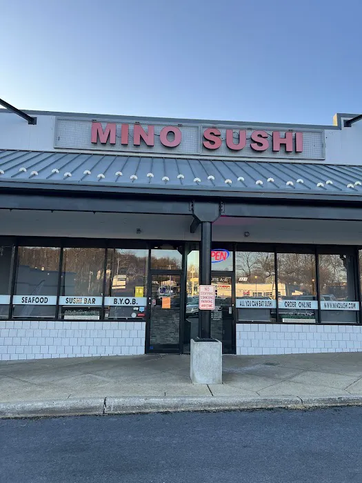 Mino Japanese Restaurant & Sushi Bar Picture 4
