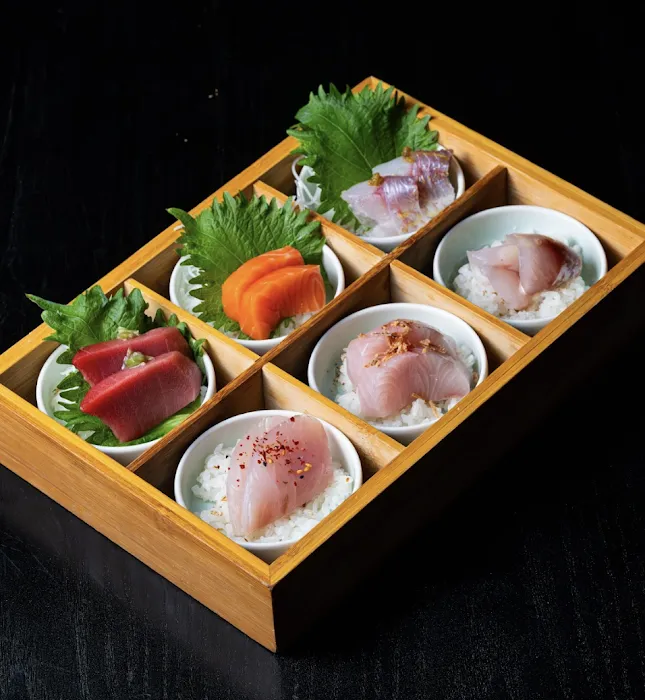 TAKUMI BISTRO & BAR Picture 9