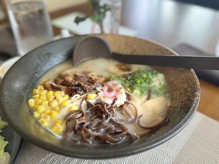 OTAKA SUSHI & RAMEN Picture 6