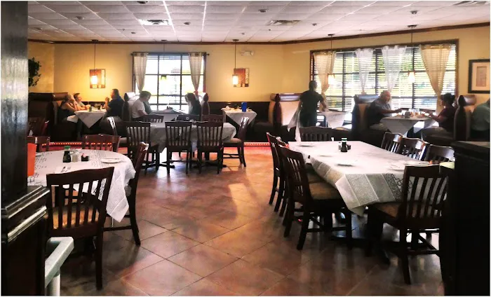 Zwei Restaurant Picture 1