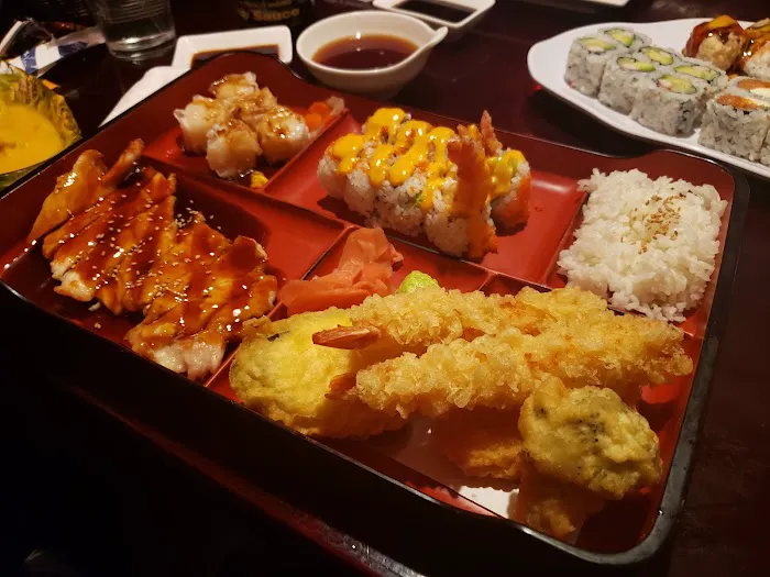 Sushi Sumo Picture 9