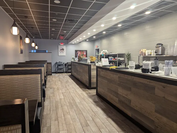 Oishii Sushi & Ramen Picture 2